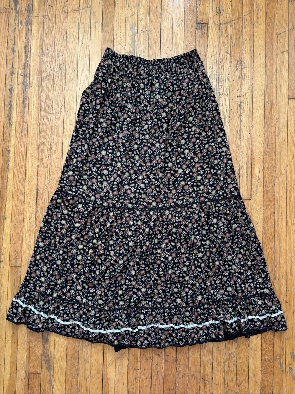 Vintage floral boho prairie floral paisley print tiered maxi skirt